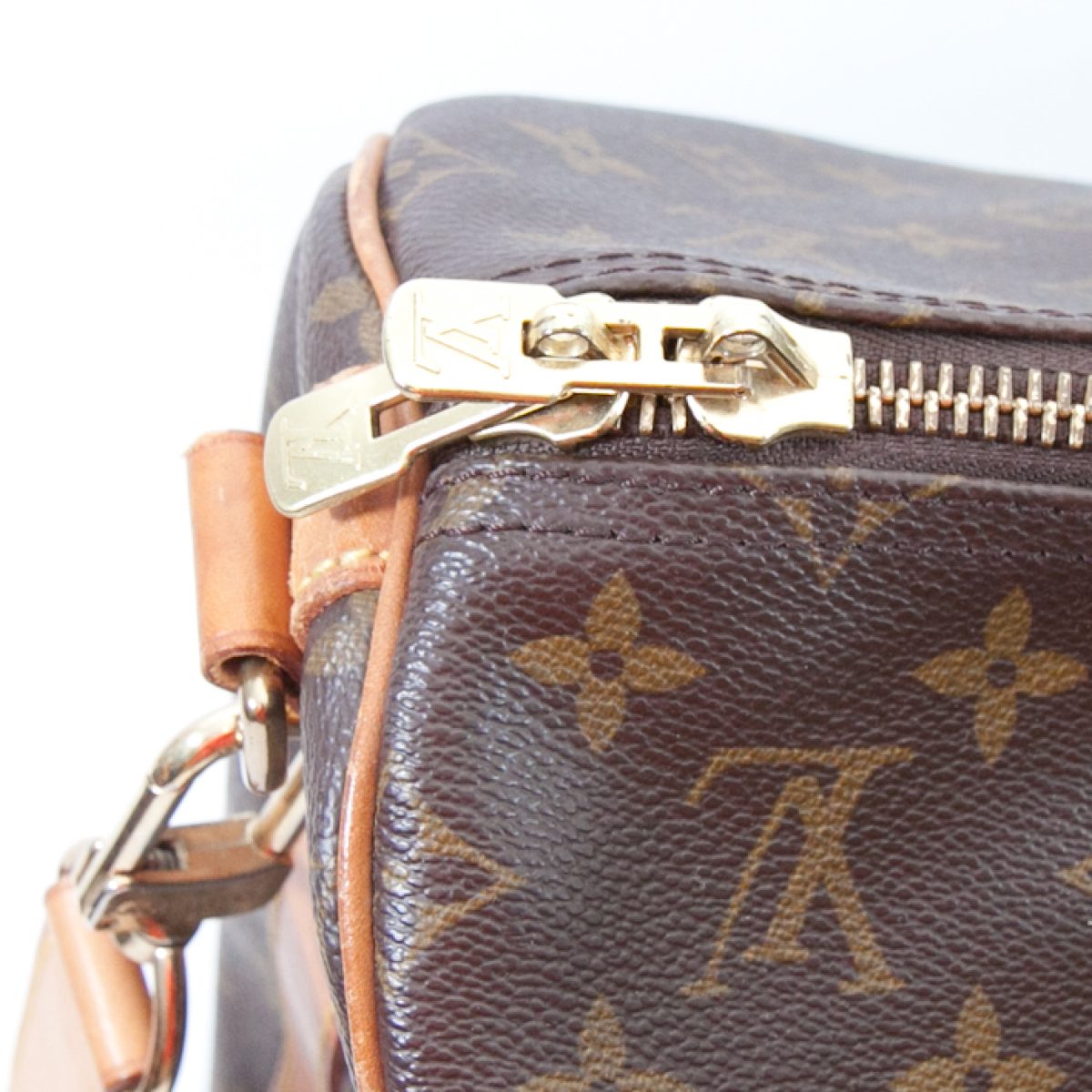 Purse & Handbag Repair Online